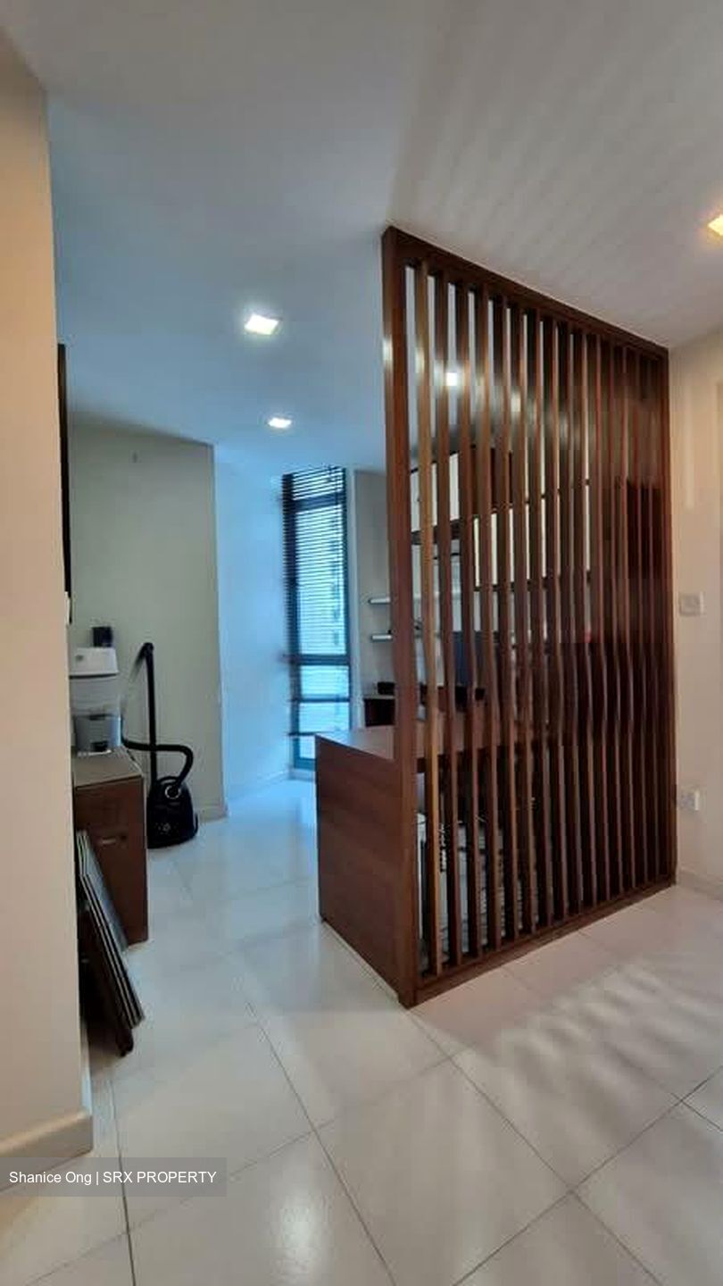 Blk 185 Edgefield Plains (Punggol), HDB Executive #530350121